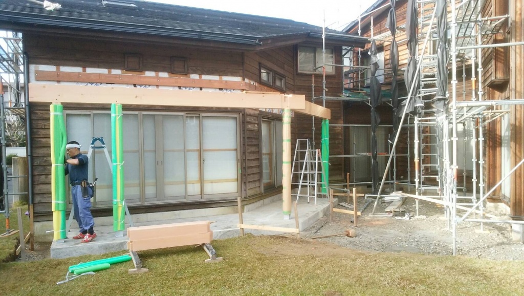 テラス工事中