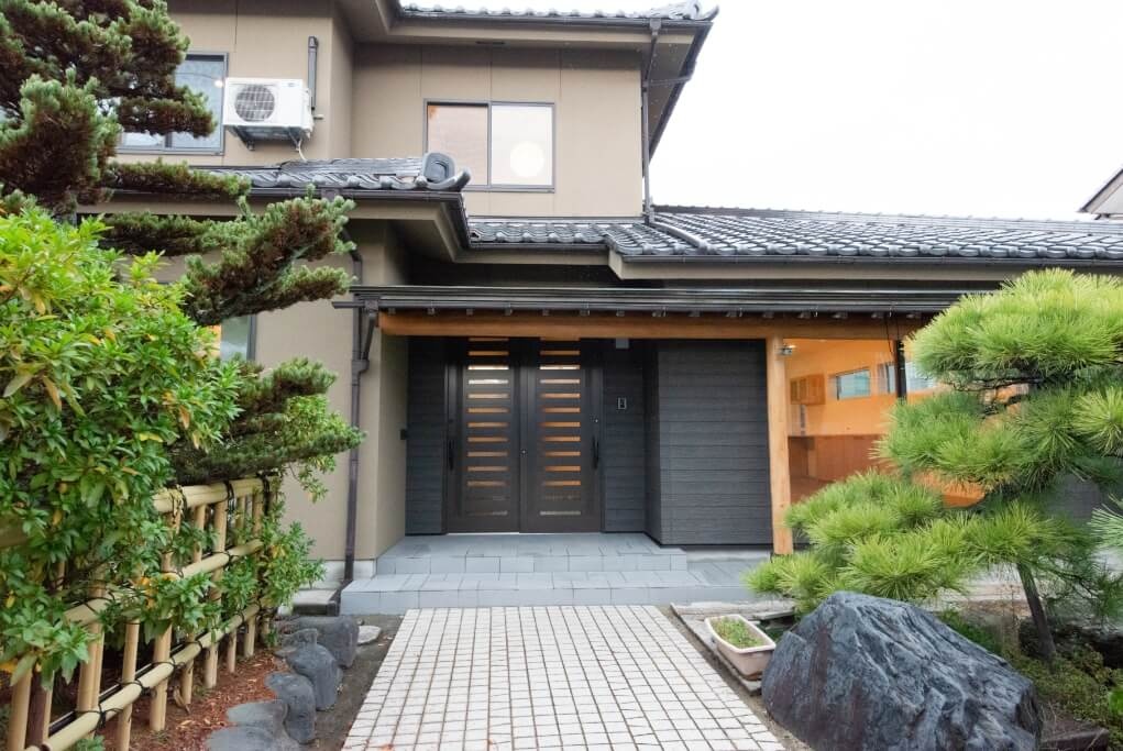 富山市　O邸