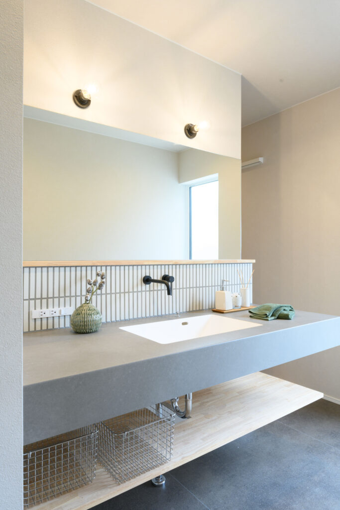 四季を抱くコートハウス